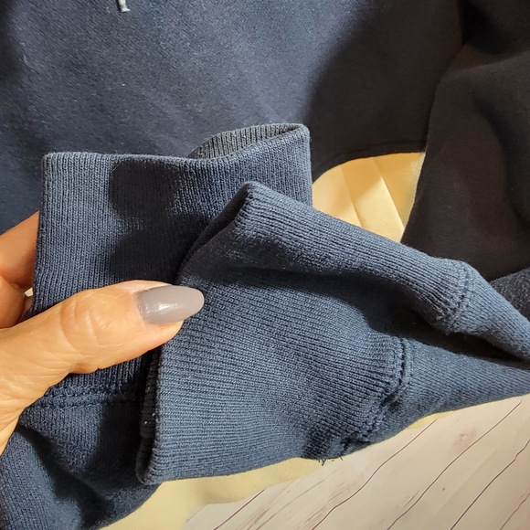 Hollister Mens Hoodie - Picture 7 of 9